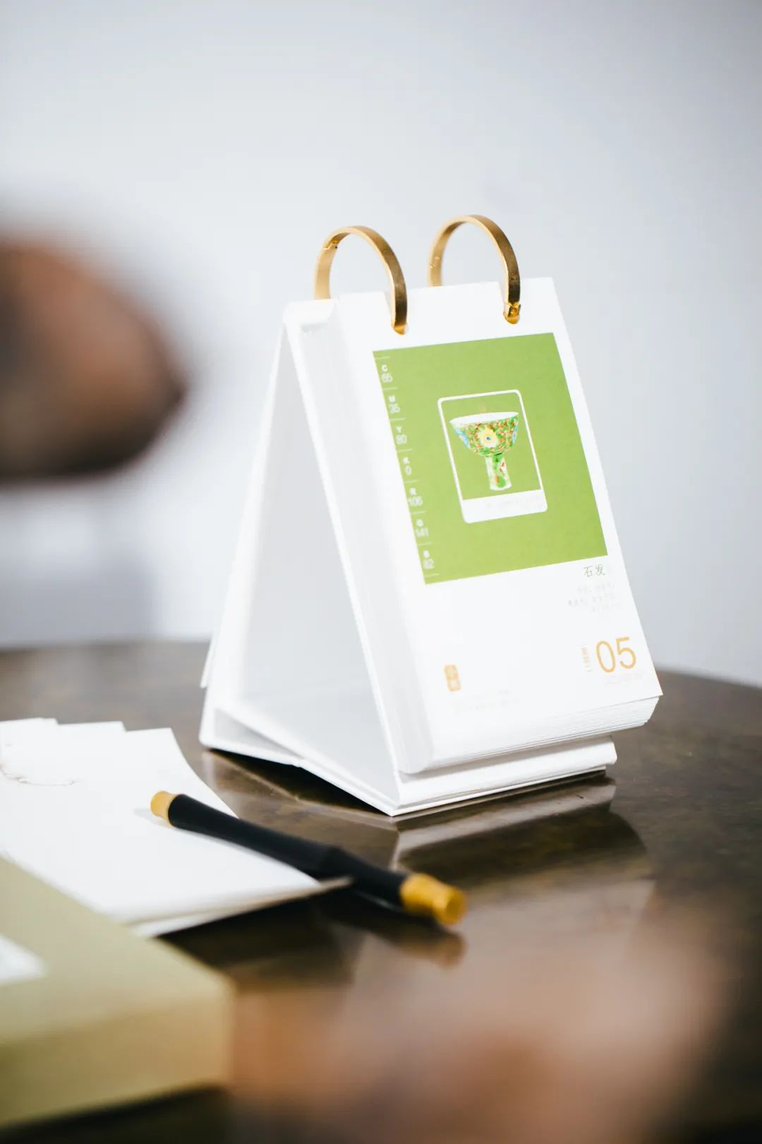 《中国传统色》与生活美学的不解之缘-76