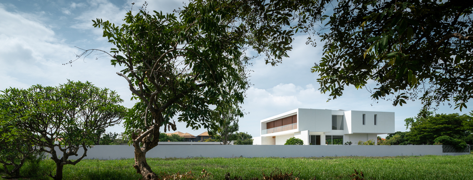 湖畔别墅设计-3