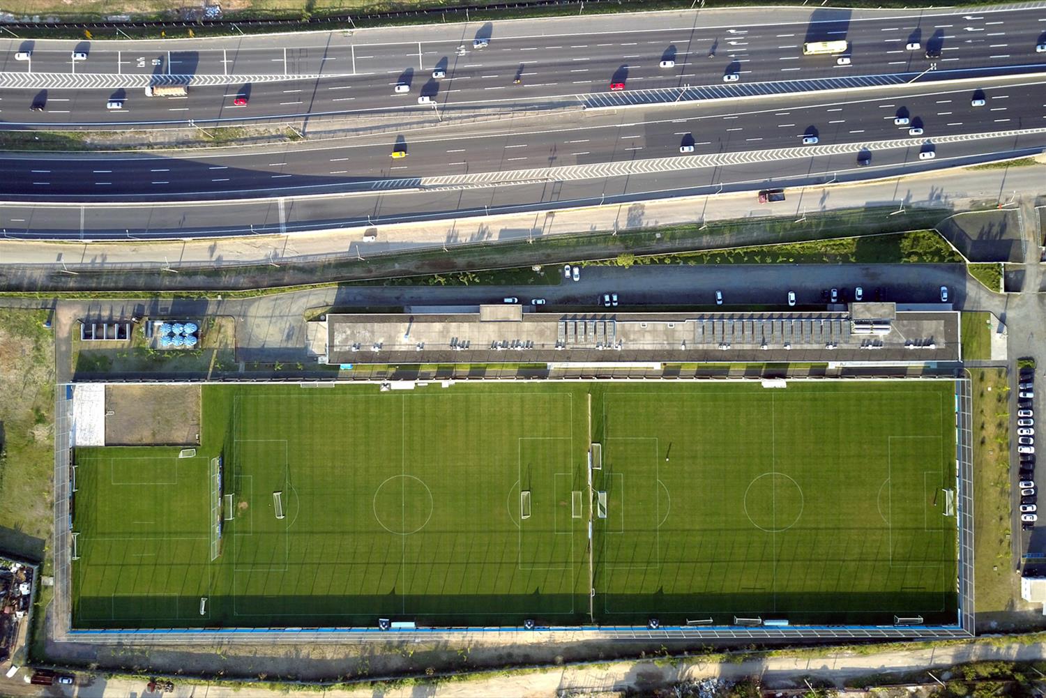 巴西格雷米奥职业足球训练中心-3