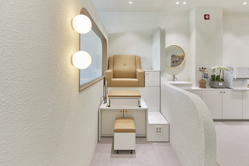 12 平米极简双店面 打造温馨小空间-6