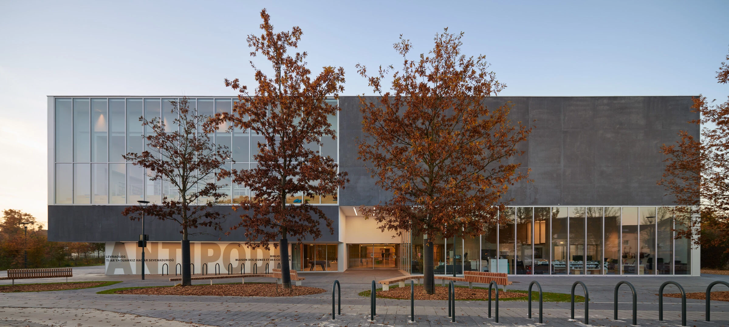 Coffee shop in Strasbourg | Dominique Coulon & associés | Archello-7