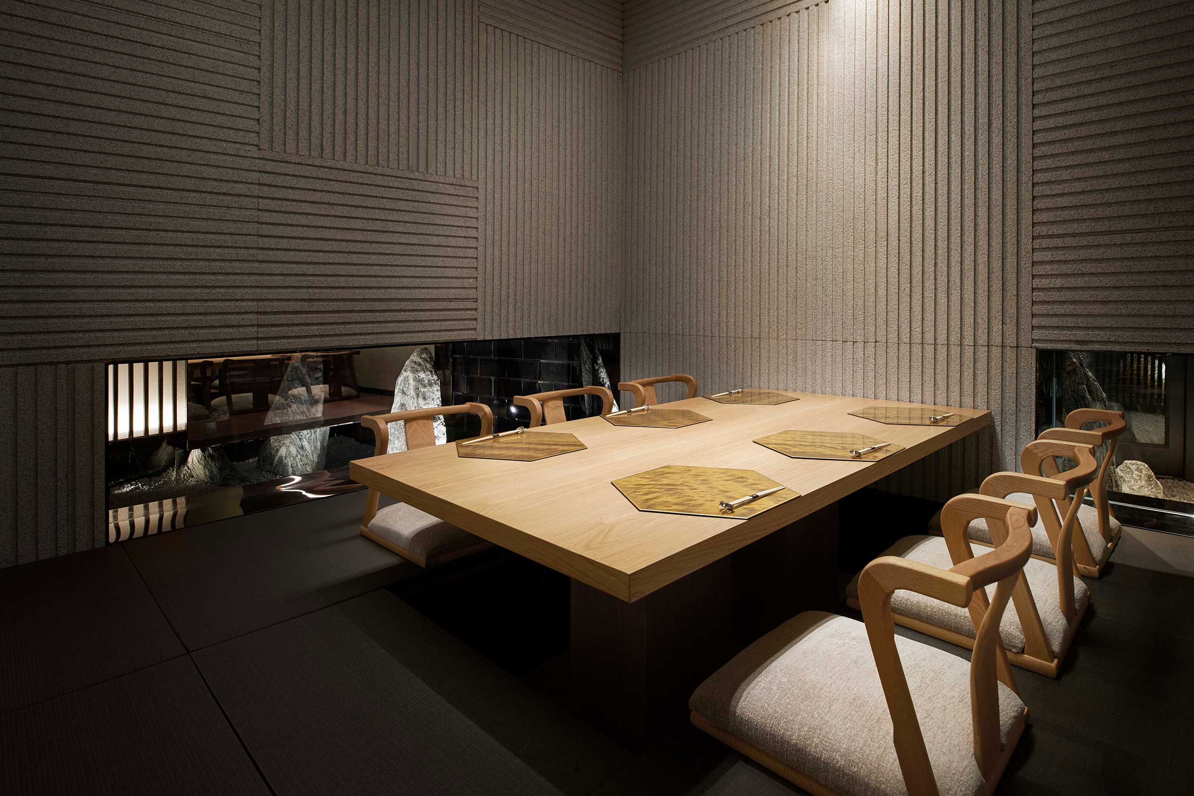 SORA Offers Bold Design and Traditional Japanese Influences  — Design Anthology-5