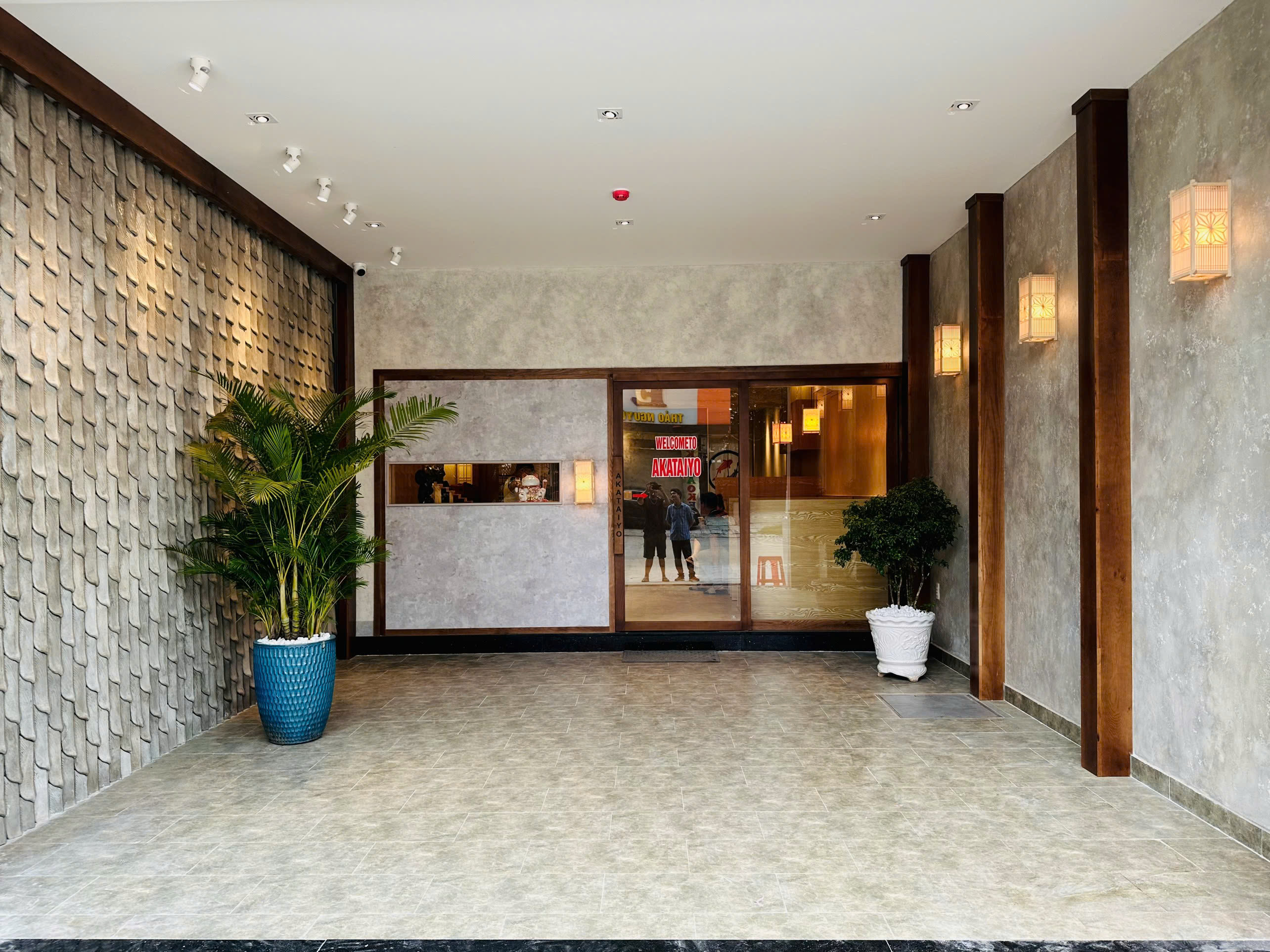 KATAIYO SUSHI × PUKACO-4