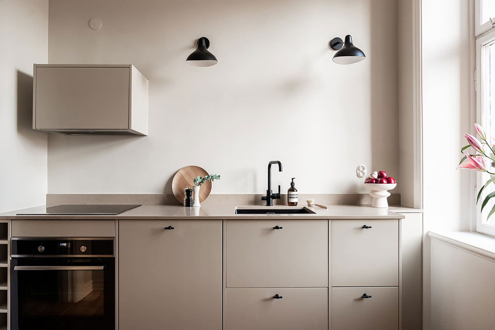 蓝色点缀的温馨斯德哥尔摩公寓-19