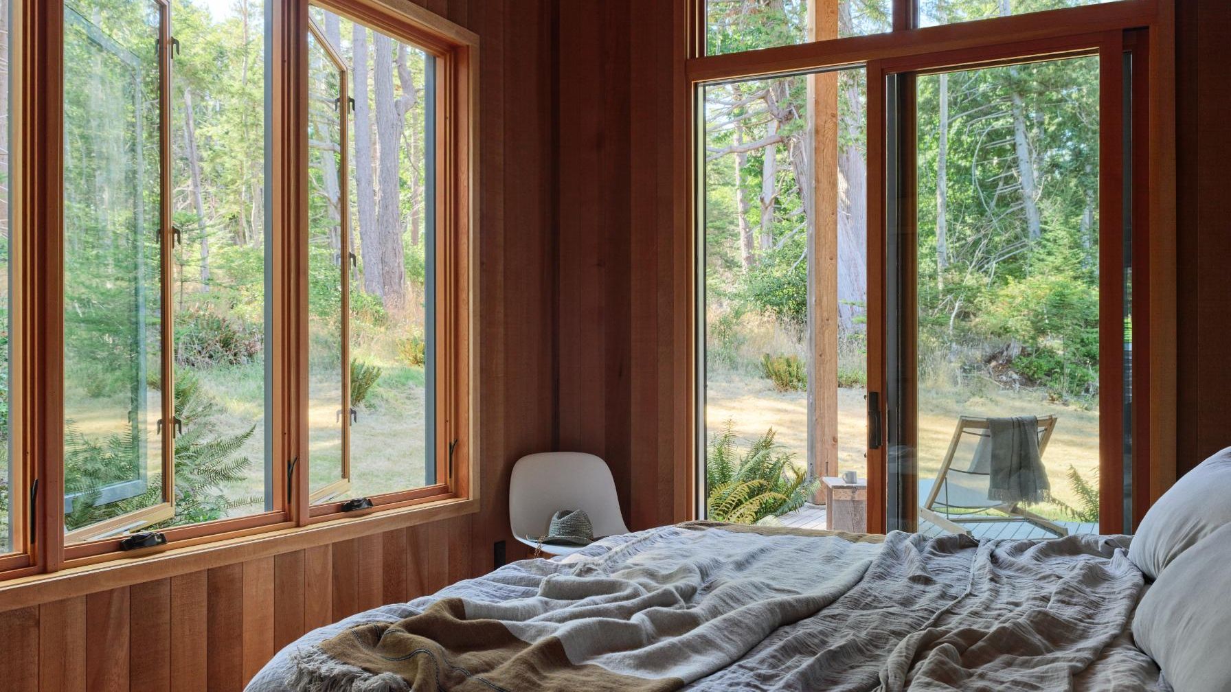 60平米偏远岛屿木质小屋丨加拿大丨Laura Killiam-2