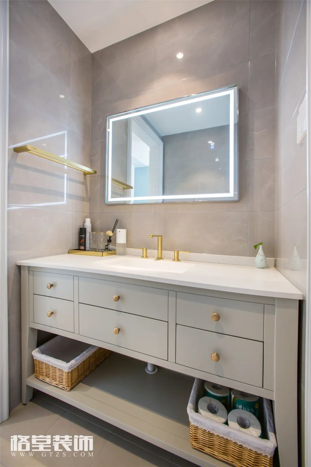 现代美式灰色调空间,优雅轻奢典范之家-36