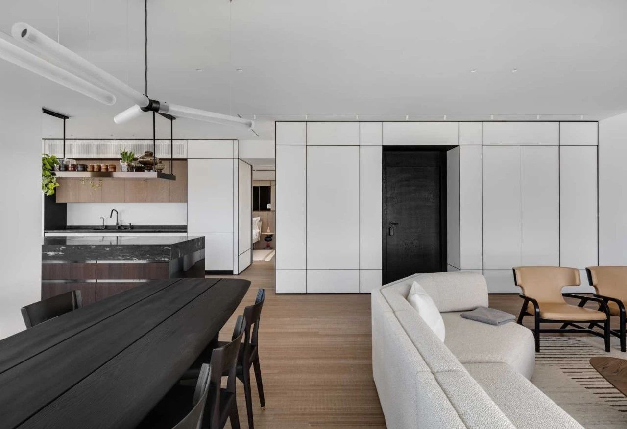 顶层简奢大宅丨Aviram Kushmirski 设计工作室-15