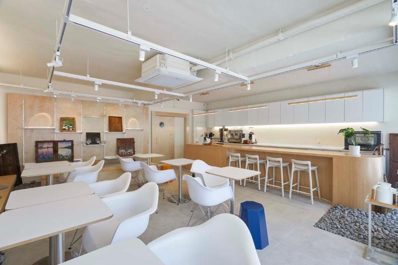 20 平米温馨甜品咖啡厅，打造温暖空间-22