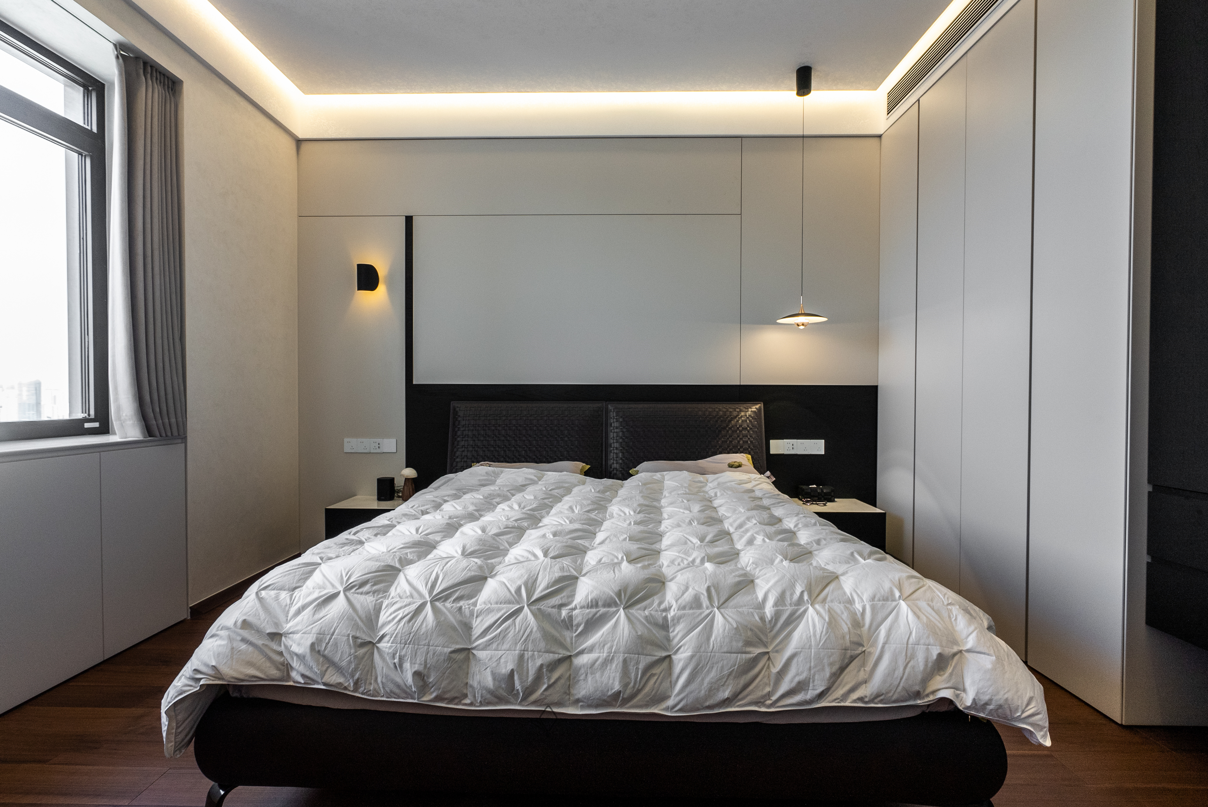 木二设计|298平极简滨江平层-20