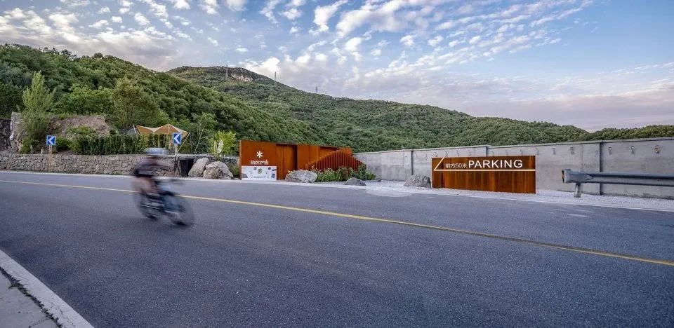 Snow Peak 紫旸山庄店 Snow Peak Cafe丨中国北京丨弘石设计-26