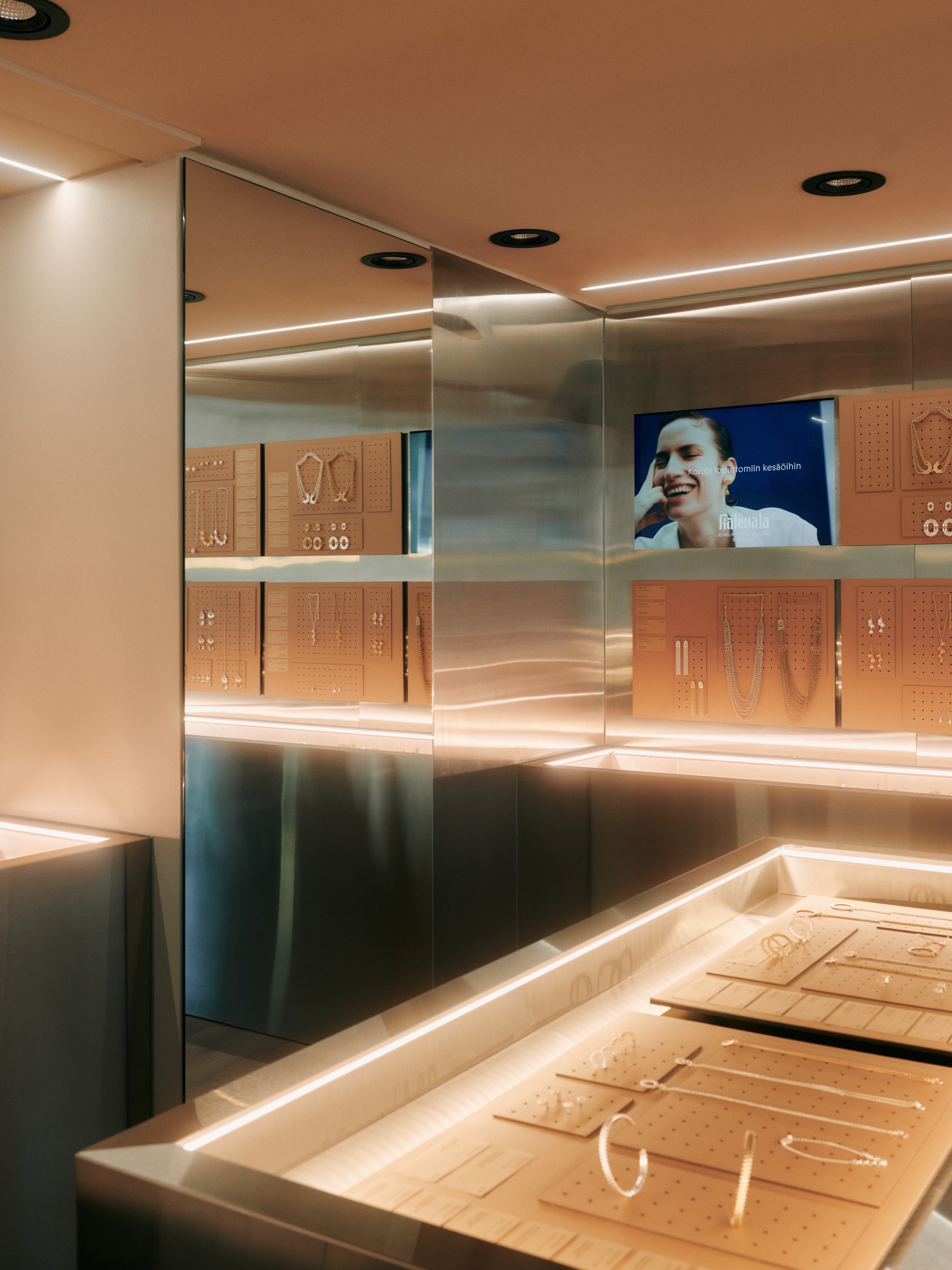 芬兰 Kalevala 旗舰店丨芬兰赫尔辛基丨Yatofu Creatives-45