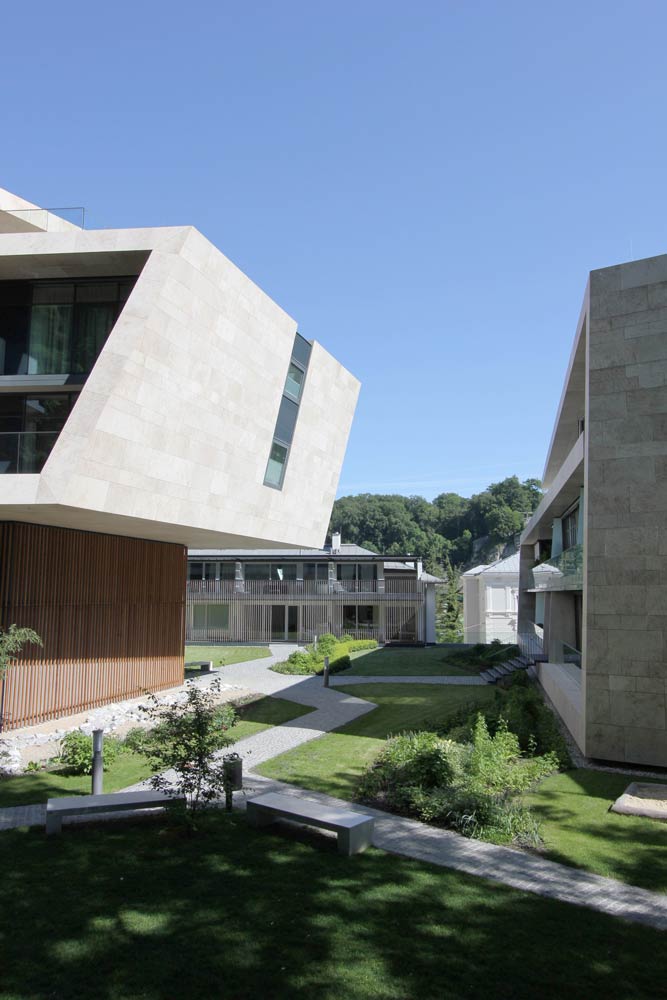 岩石中的城市绿洲-4