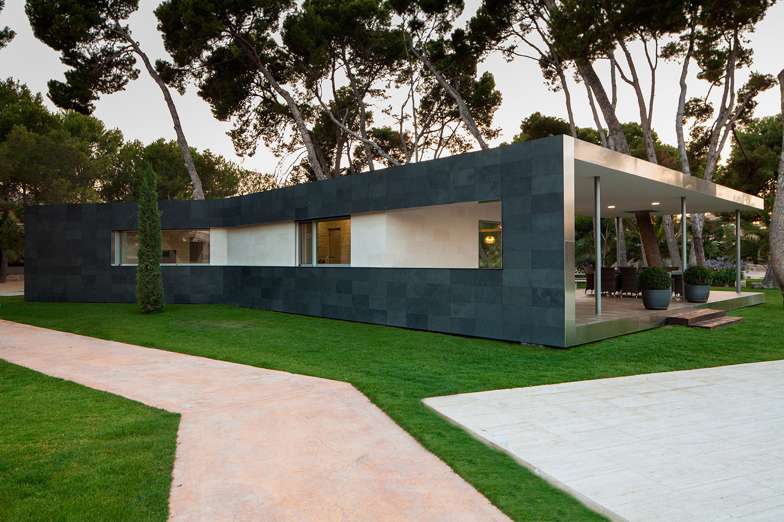 西班牙省份松林中的酒店项目（或“西班牙阿里坎特酒店项目”）丨E2b Arquitectos-7