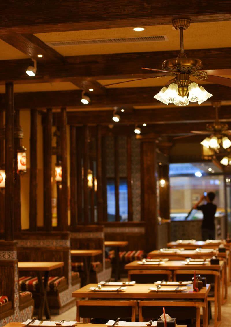 新疆乌鲁木齐万达广场巴巴汗餐饮空间设计-12