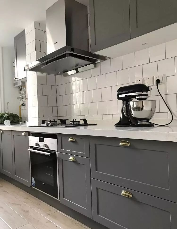 实用又美观的厨房设计-23