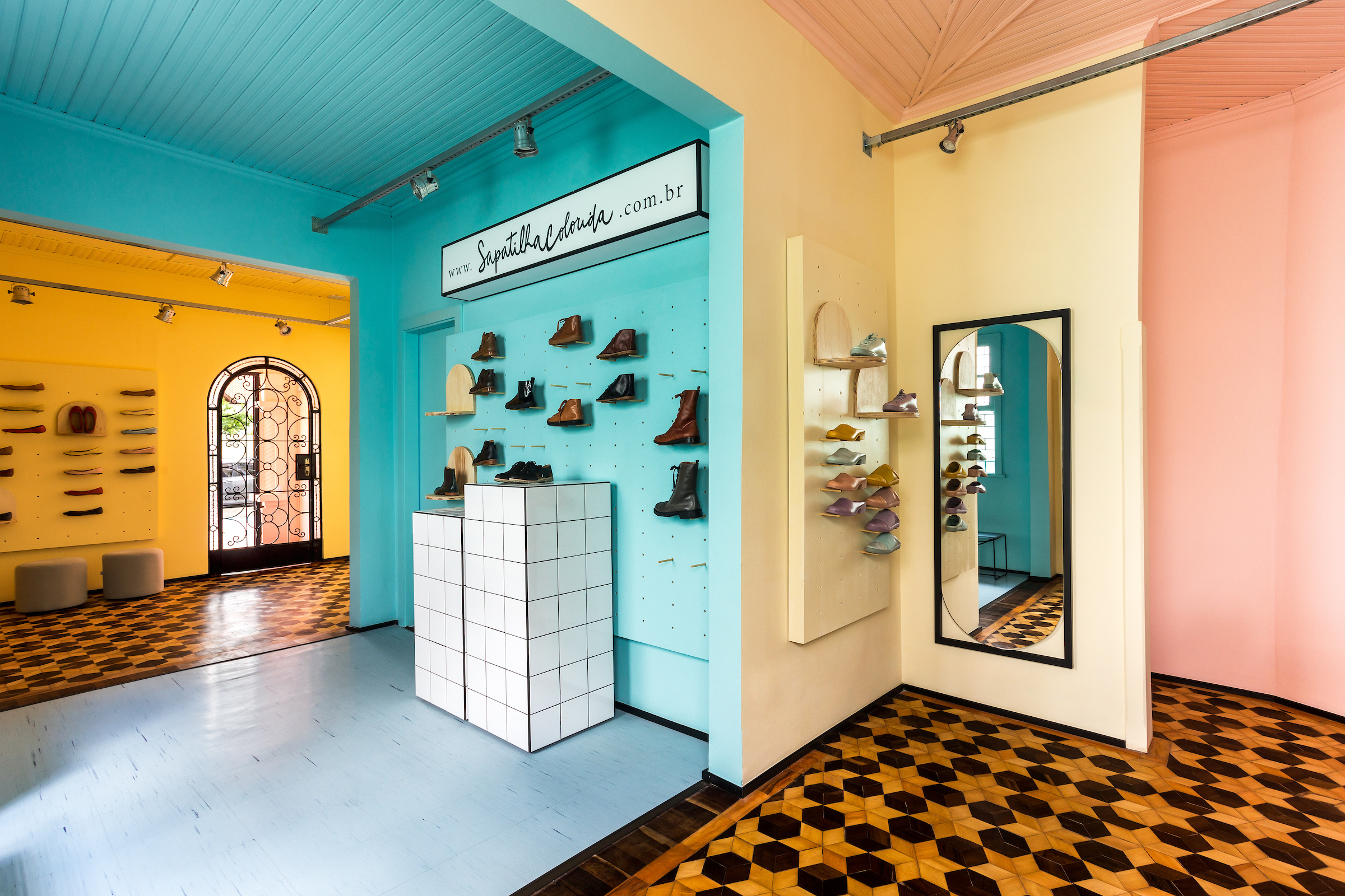 Sapatilha Colorida商店(Sapatilha Colorida Store)Moca Arquitetura设计-10