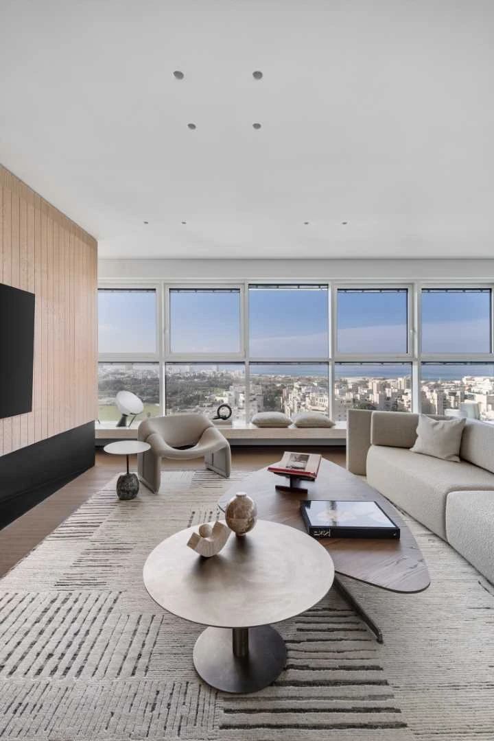 顶层简奢大宅丨Aviram Kushmirski 设计工作室-7