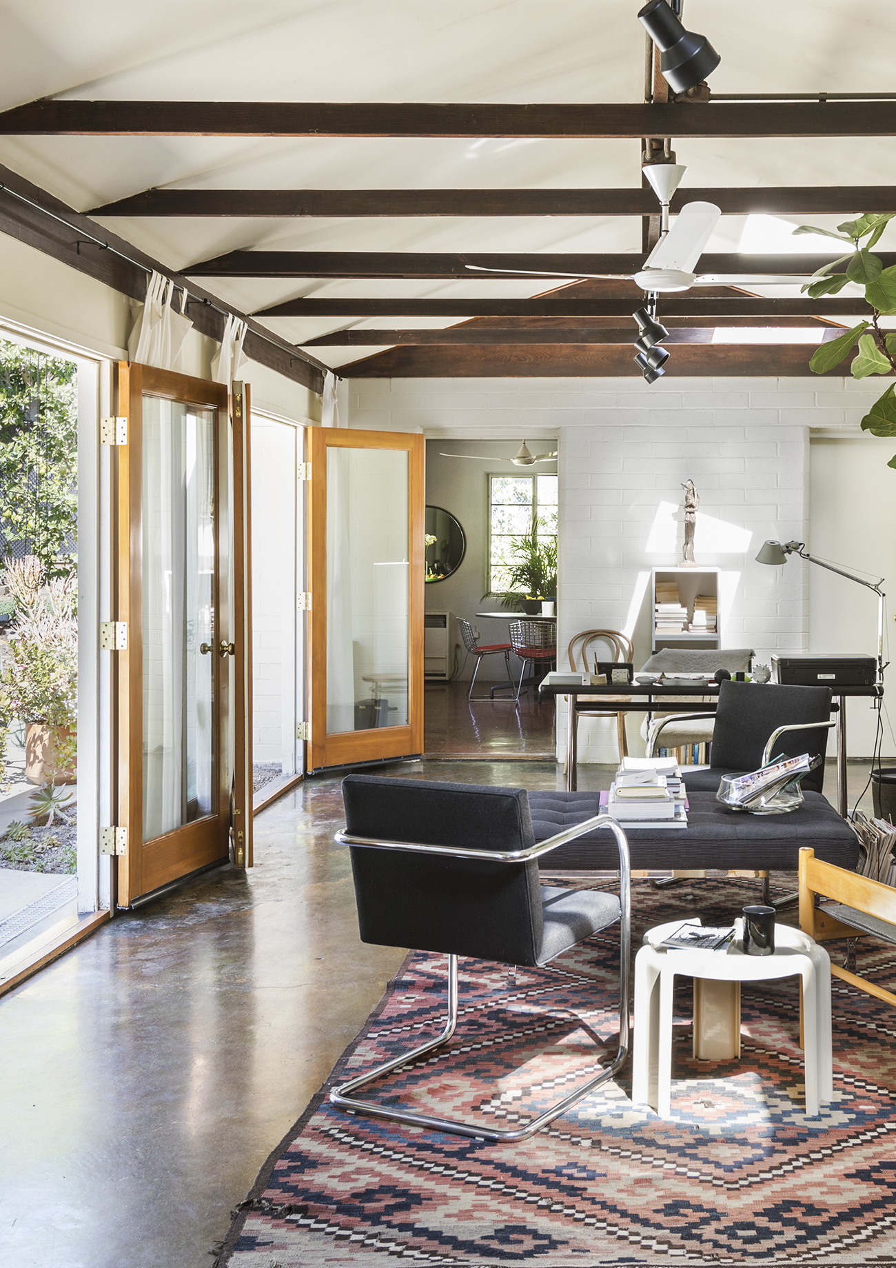 LA室内设计师的Silverlake平房丨美国洛杉矶丨Jezek（同名室内设计公司负责人）-20