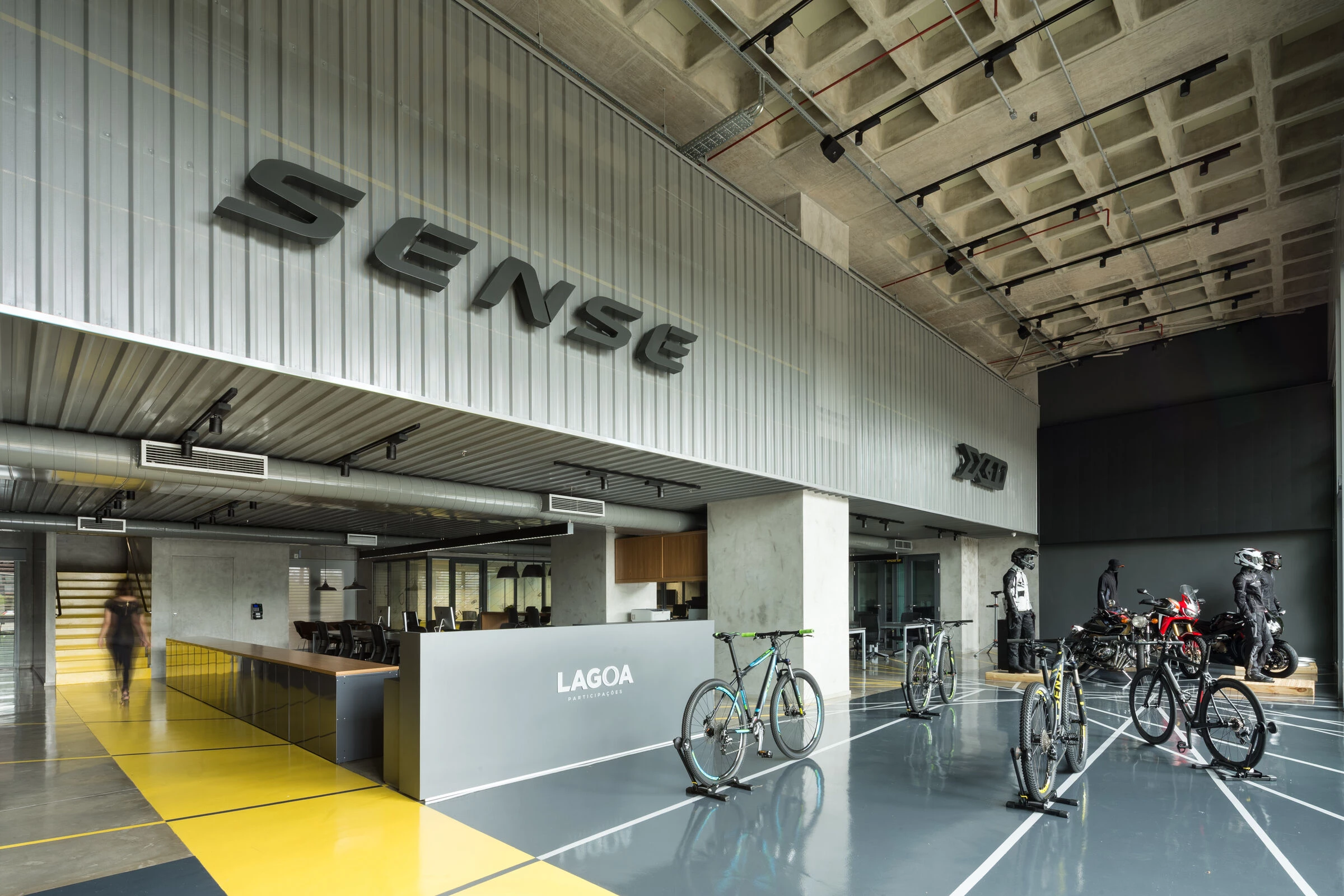 Sense Bike 总部丨巴西米纳斯吉拉斯丨BCMF Arquitetos-17