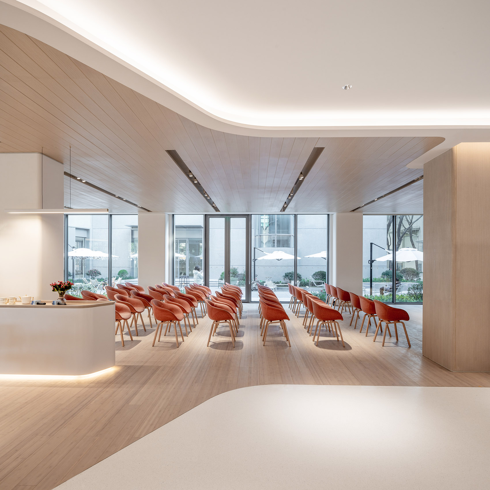 上海蔚来交付中心丨中国上海丨Kokaistudios-46