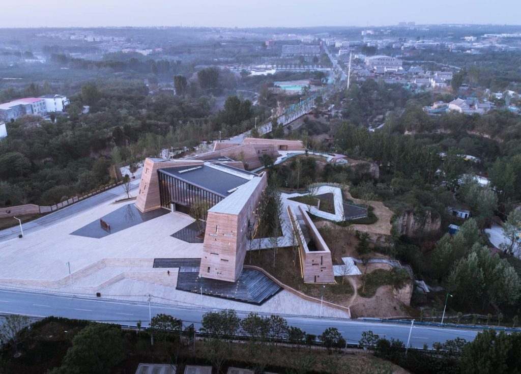 郑州建业足球小镇游客中心丨中国郑州丨SHUISHI-9