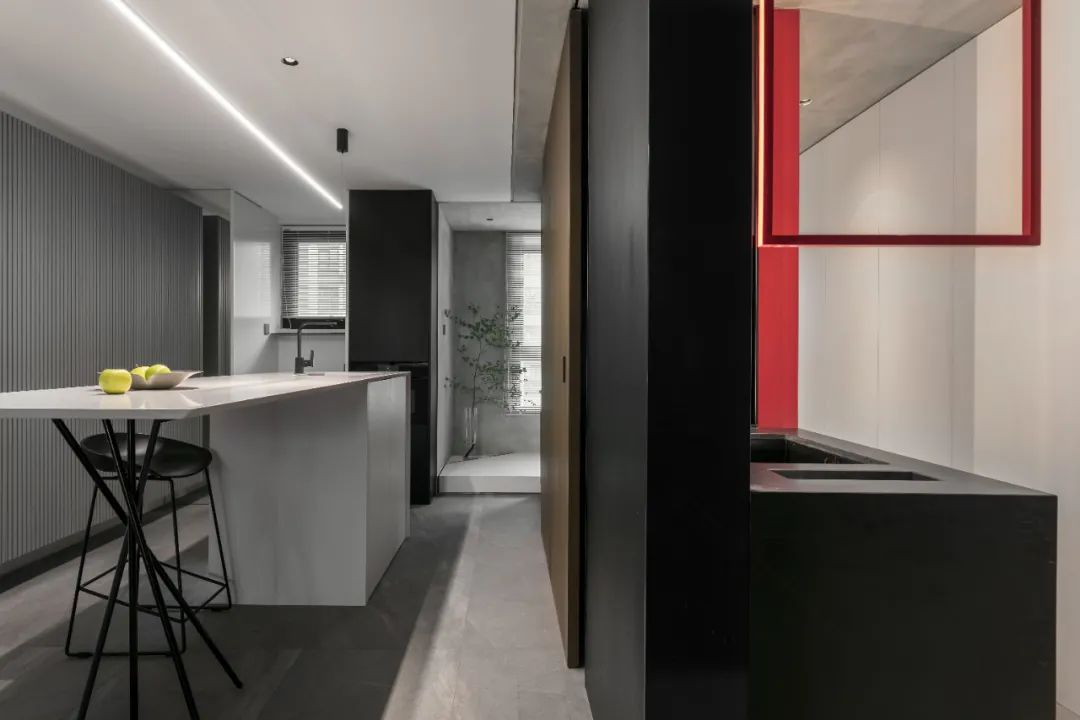 《星际穿越》几何美学,打造单身男业主的精致空间-39