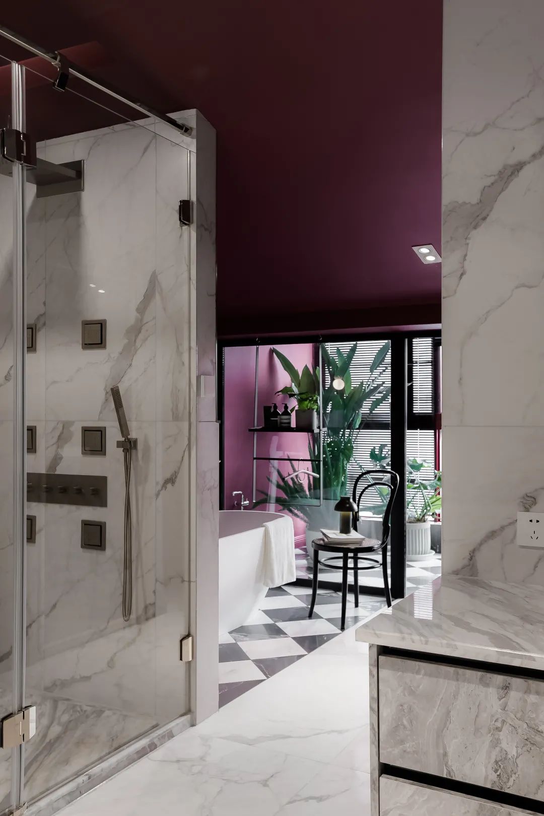 175㎡法式风情顶层复式，旋转楼梯融入“职住一体”生活-108