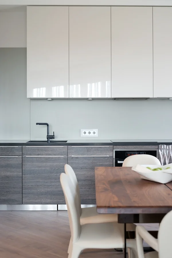 黄道十二宫·金属氧化物半导体场效应晶体管功率开关 丨俄罗斯莫斯科-9