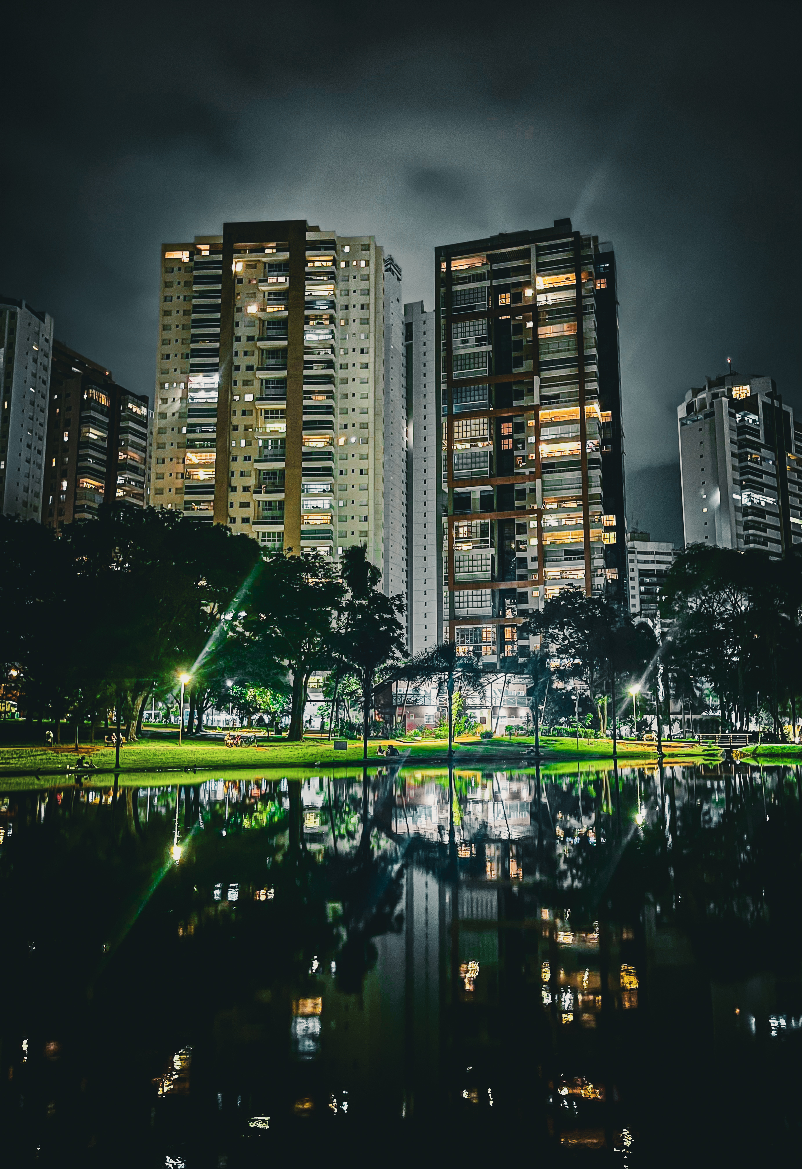 Urban Atmospheres #01 (Night) | Cityscape Photos-0