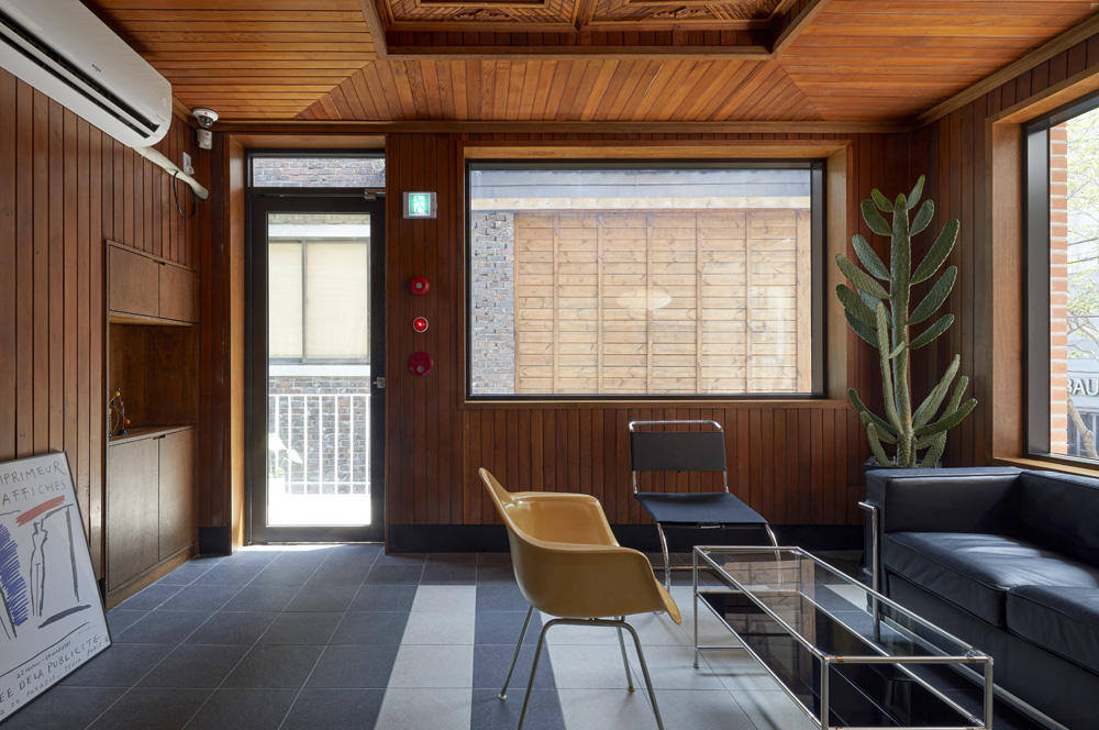 43 平米小户型的惊艳改造，极简主义的魅力展现-6