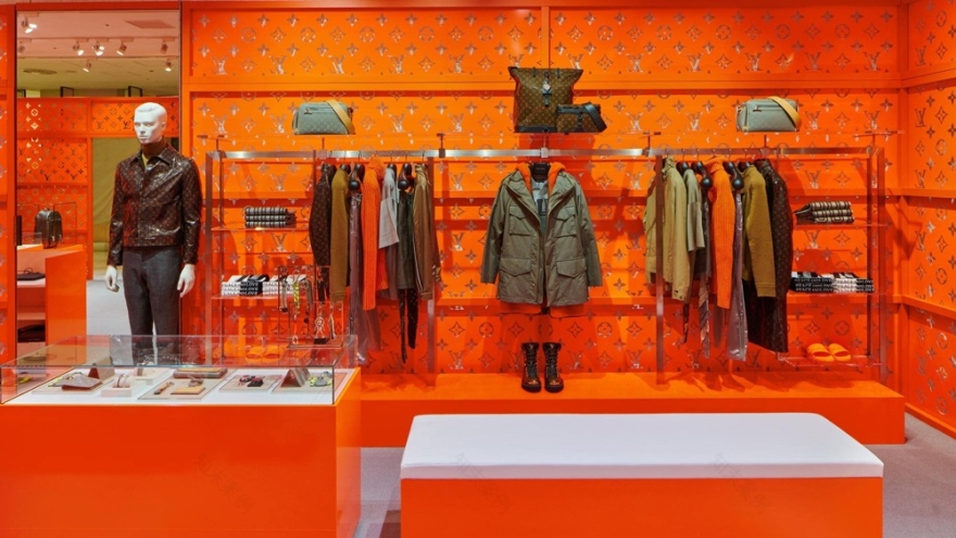 路易威登全球快闪店设计亮点与趋势分析-13