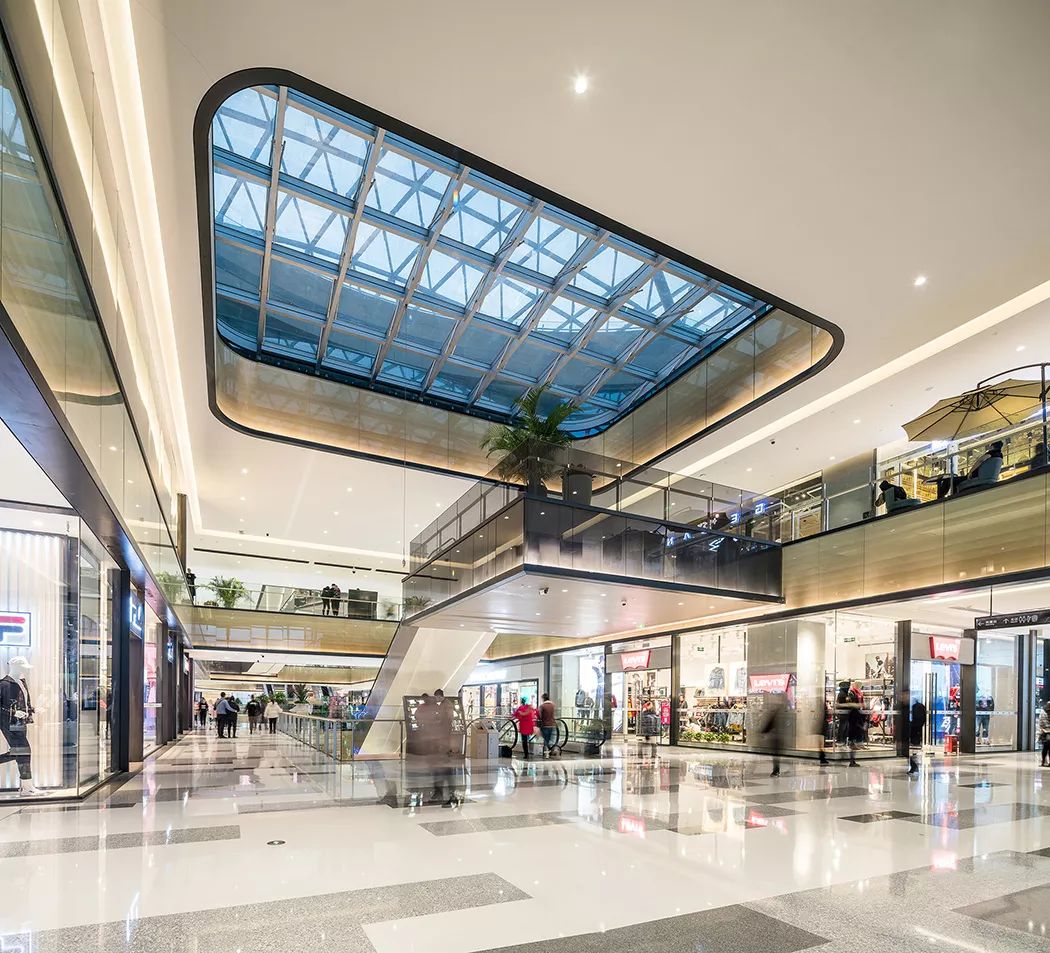 点亮城市夜空 | 五大商业综合体的光影美学-73