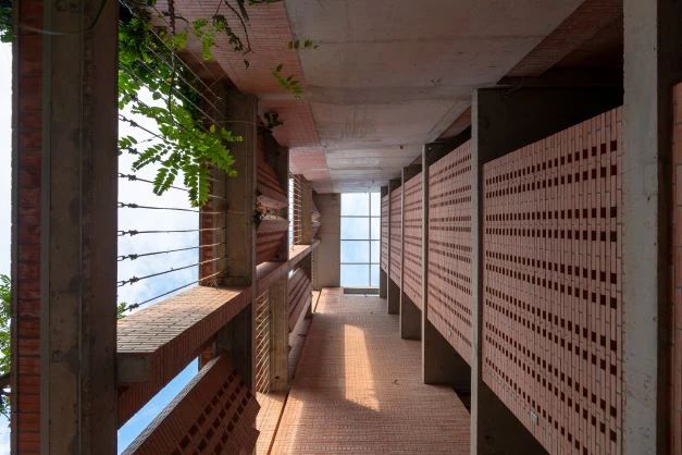 恩戈小巷住宅丨越南河内丨D.O.G House-52