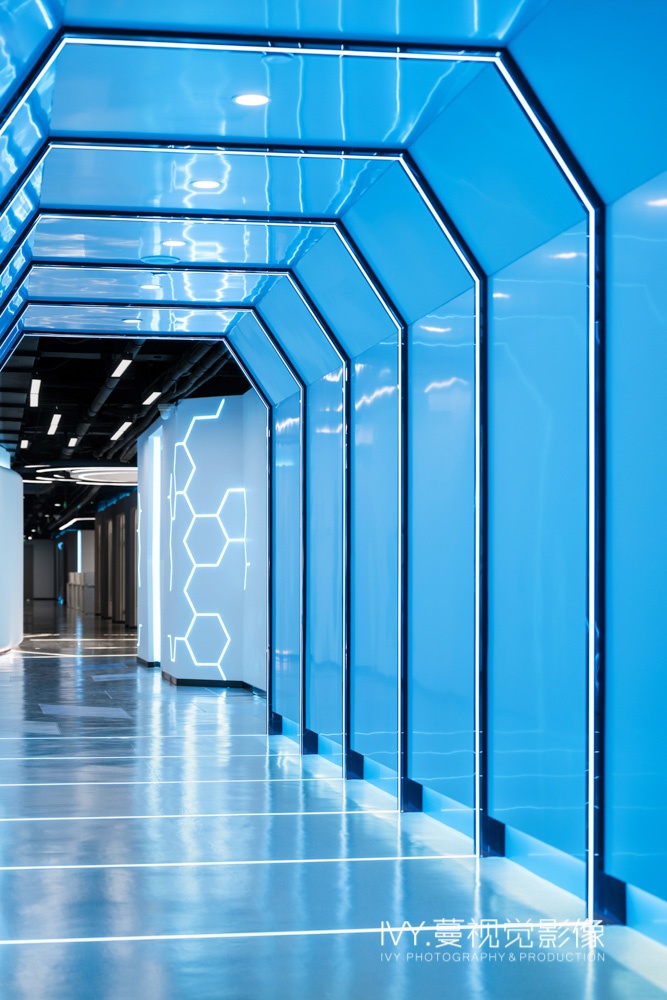 穿越宇宙的飞船办公室丨中国广州丨DPA 绘美设计-10