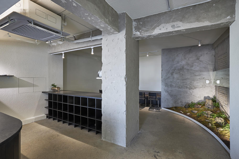 20 平米的现代简约咖啡厅设计-8