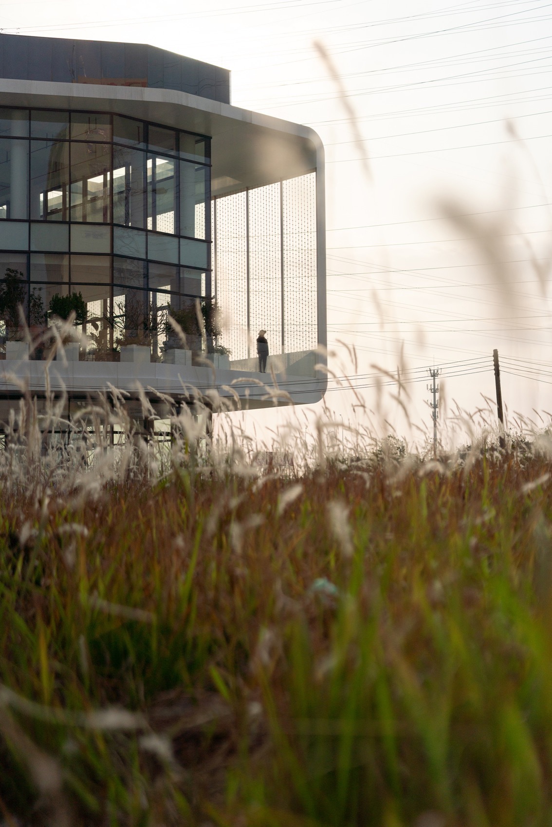 BMW佛山宝马宝创绿星灯塔项目 / 朱海博建筑设计事务所-29