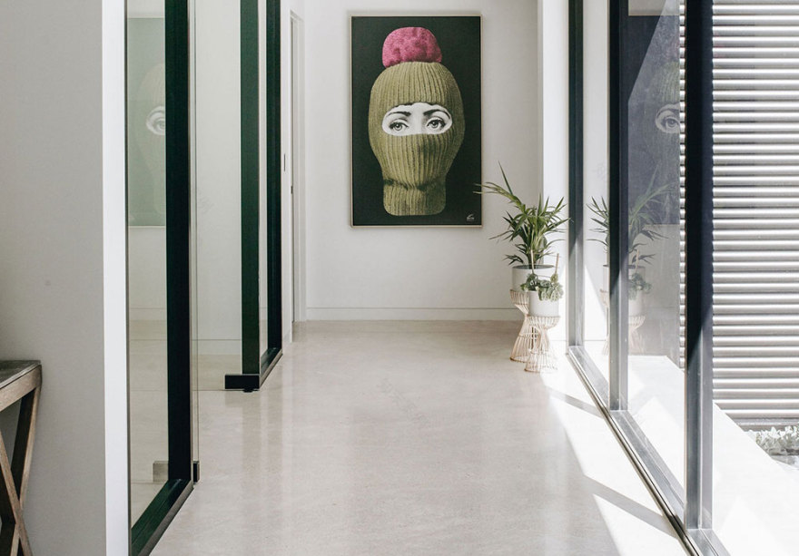 澳大利亚时尚现代别墅,融入自然的设计典范-9