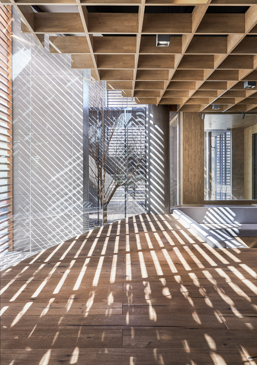 城市中的一缕新鲜空气 & 保定新华书店/ 风合睦晨空间设计-11