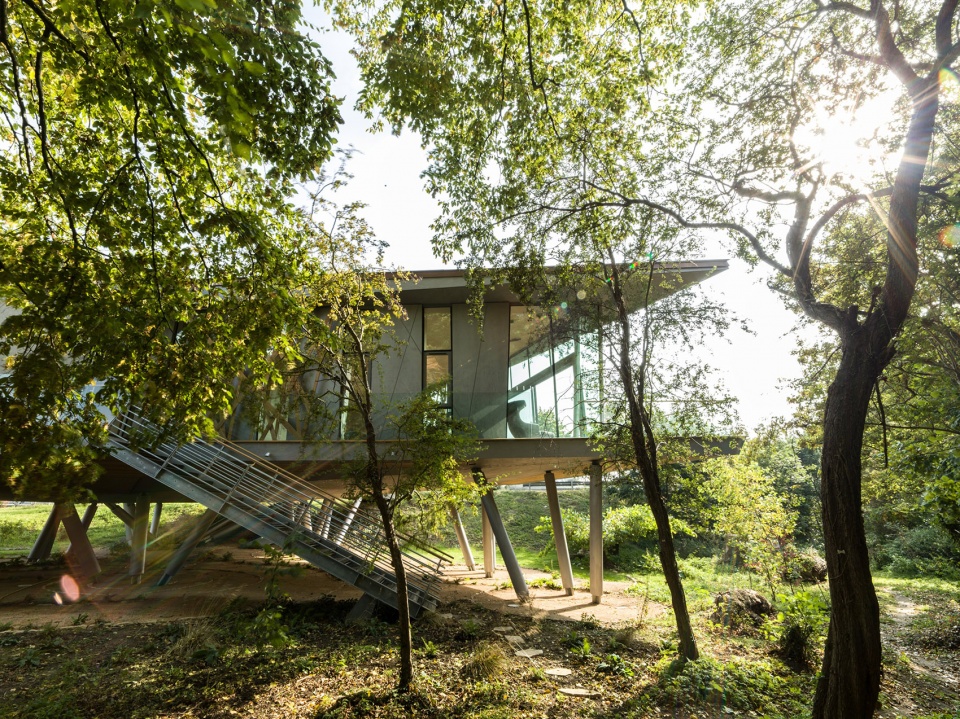 牛津 Maggie’s 中心 | 温馨木构树屋，拥抱自然与生命-15