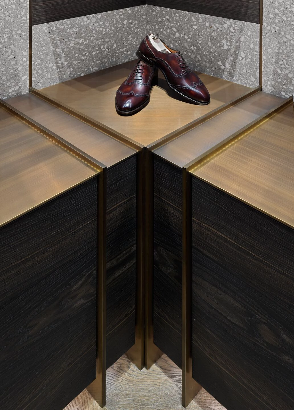 博托尼精品店丨俄罗斯莫斯科丨YODEZEEN-25