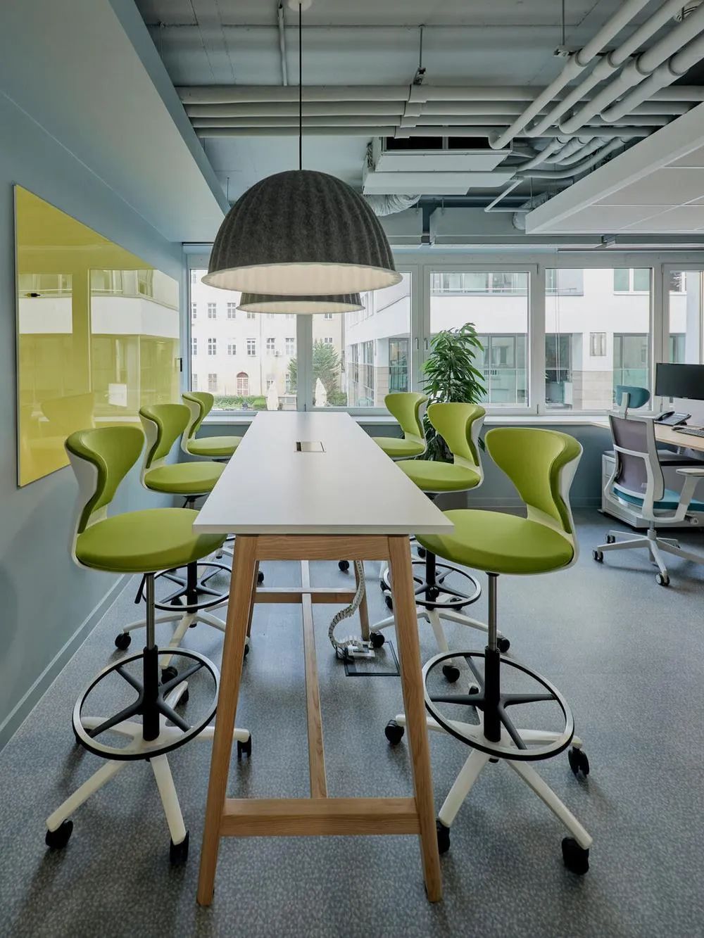 布达佩斯地产集团 CAImmo 办公空间丨匈牙利布达佩斯丨MadiLancos Studio-22