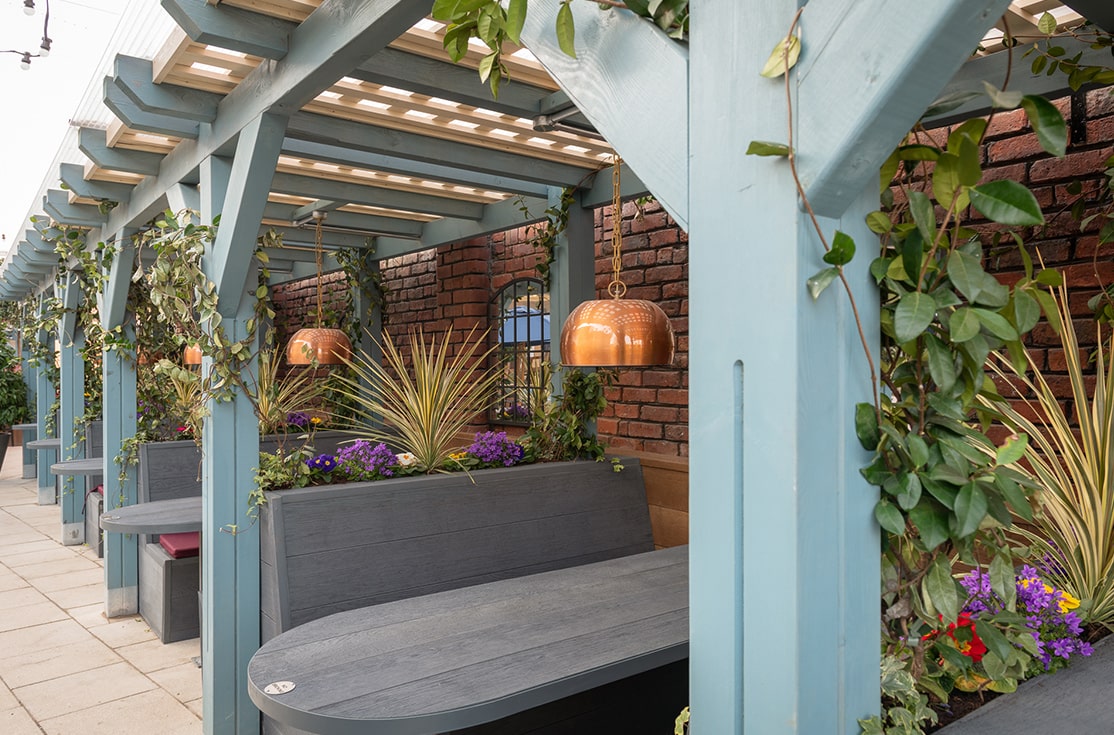 The Ash Tree啤酒花园及酒吧室内翻新项目-5