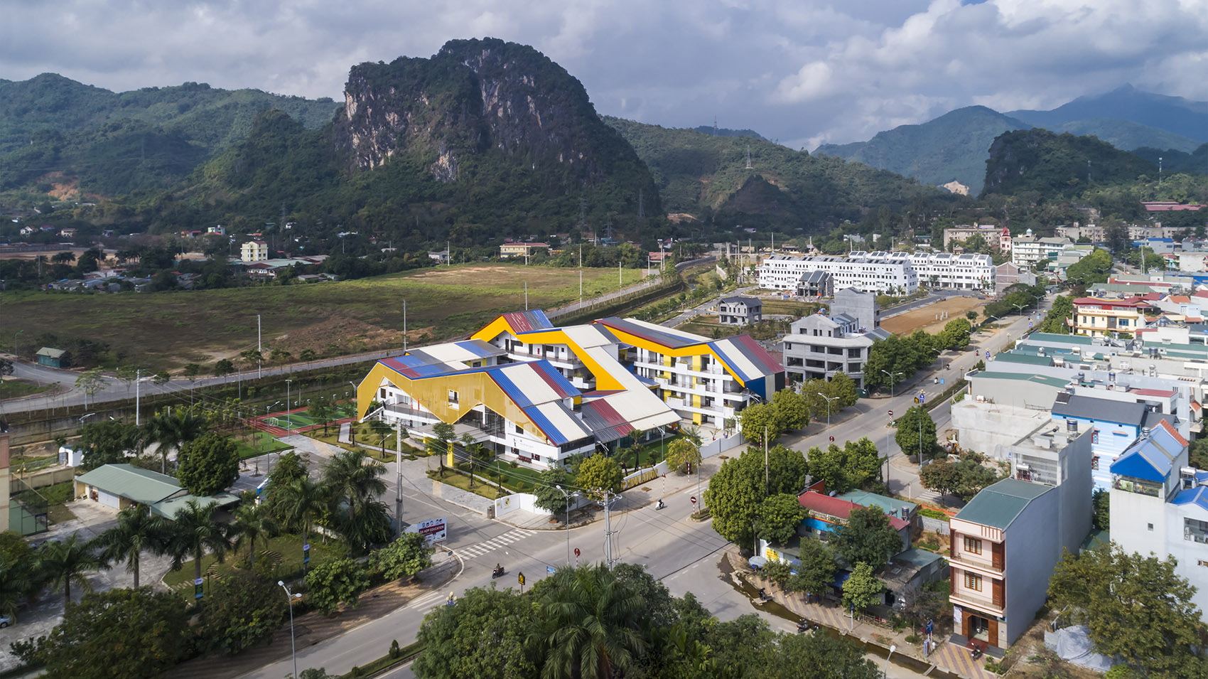 DA HOP校园，越南 / 1+1>2 Architects-59