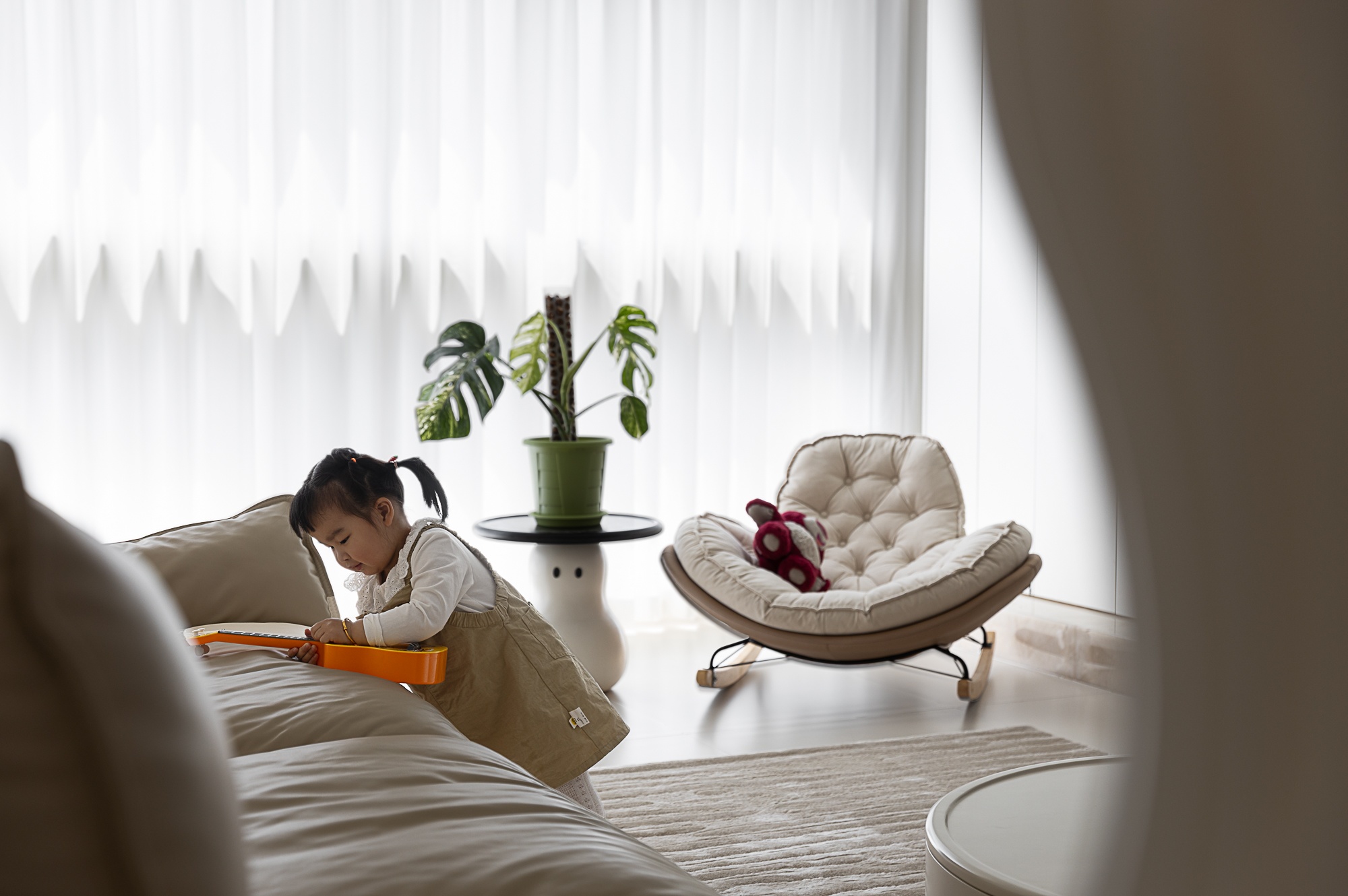 140㎡阳光容器 把光揉进每个平方的极简主义丨中国杭州丨SJD春茉空间设计-14