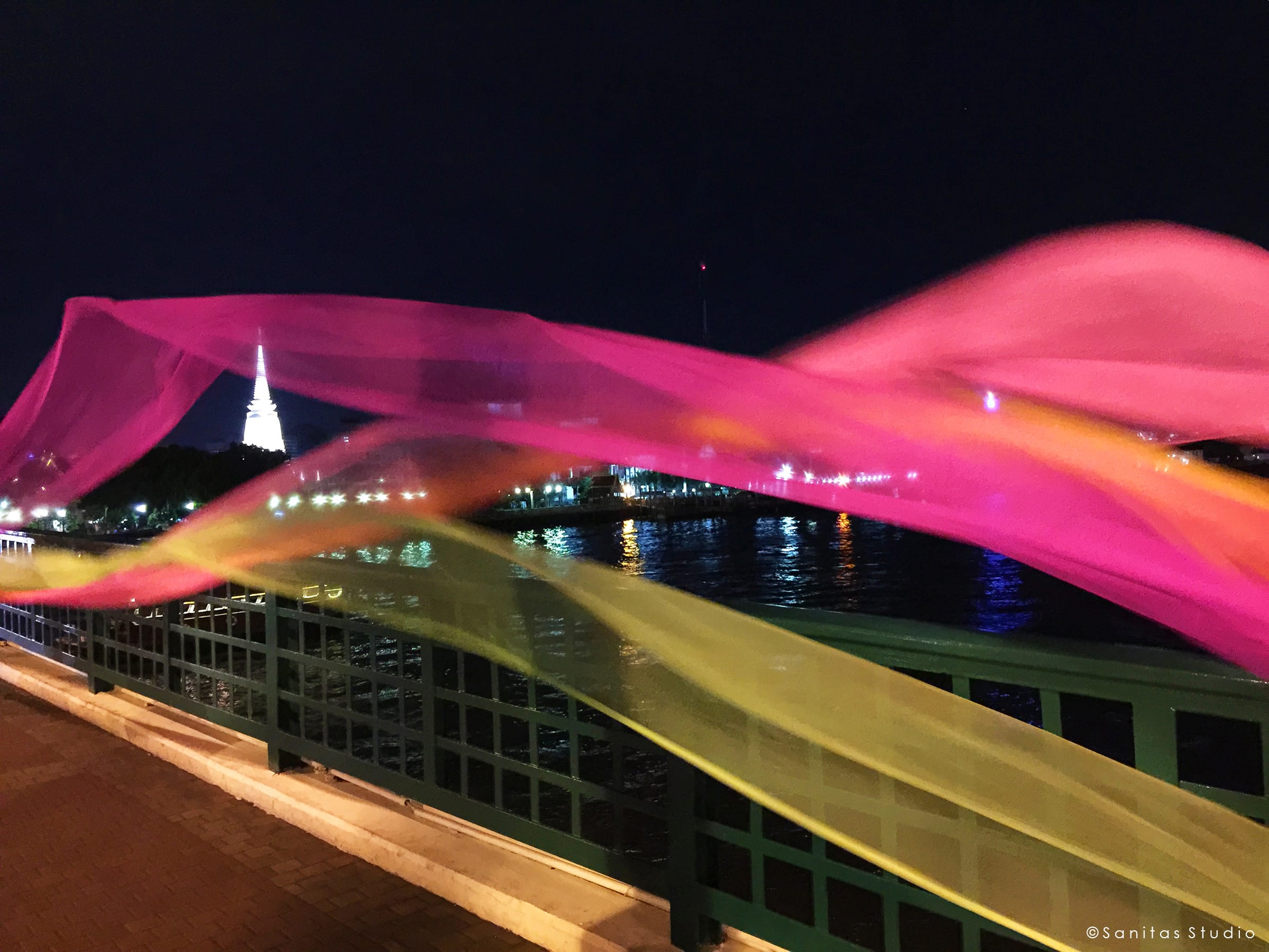 泰国湄南河艺术设施(River Ordination)-2