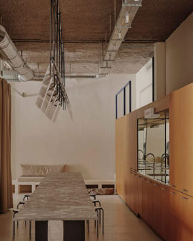 Ceramic Tiles, Izakaya Bars & Onsen Energy: Valencia Workspace Transformed Through the Lens of Tokyo.