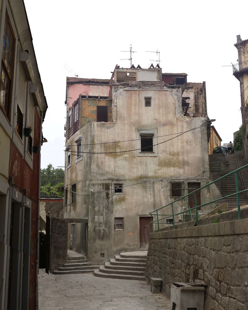 葡萄牙 Porto 米拉加亚历史区 Monte dos Judeus 建筑改造-24