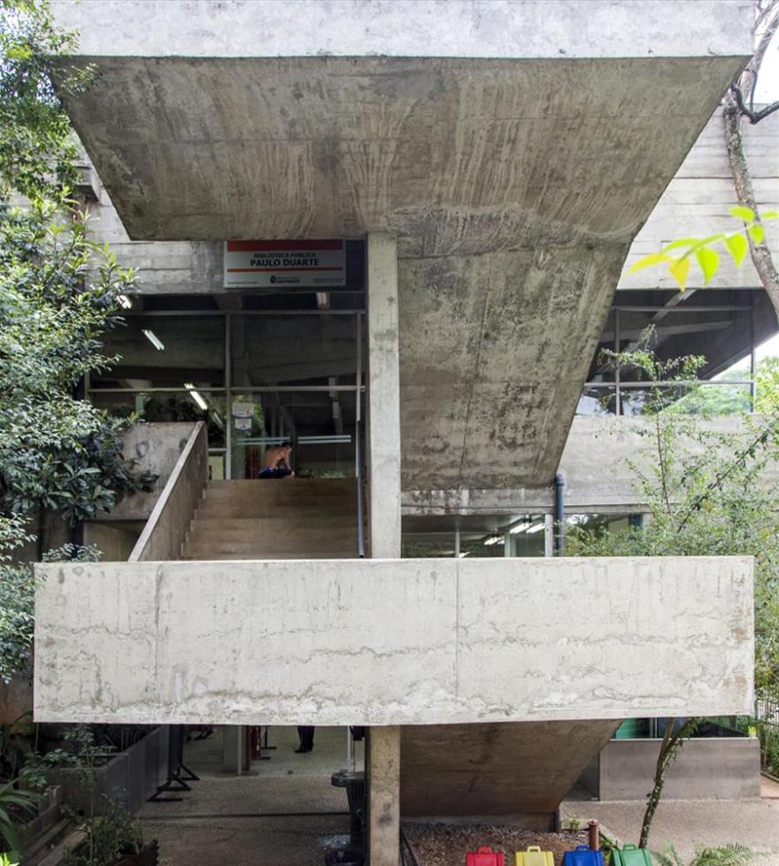 圣保罗历史建筑中的现代文化中心 · Centro Cultural Jabaquara-7