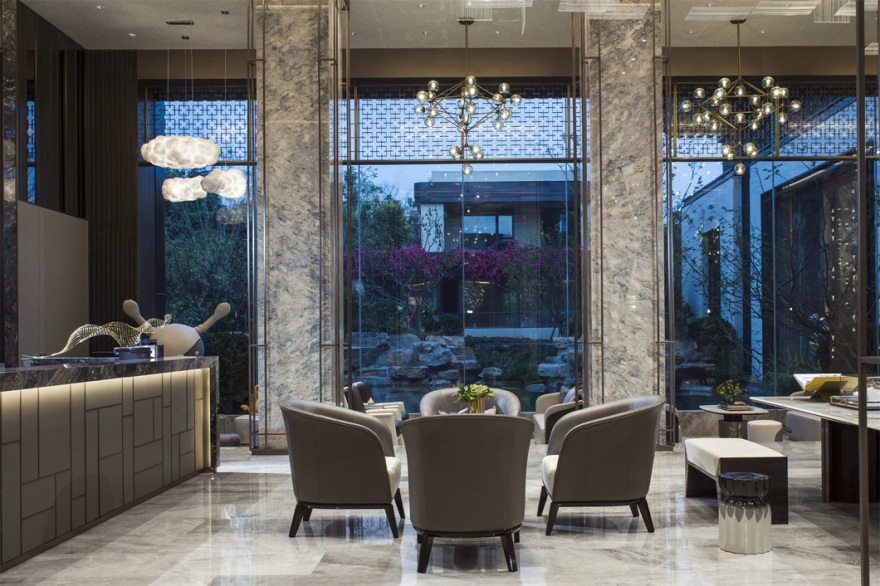 纳沃设计丨济南龙湖景粼原著售楼处-13