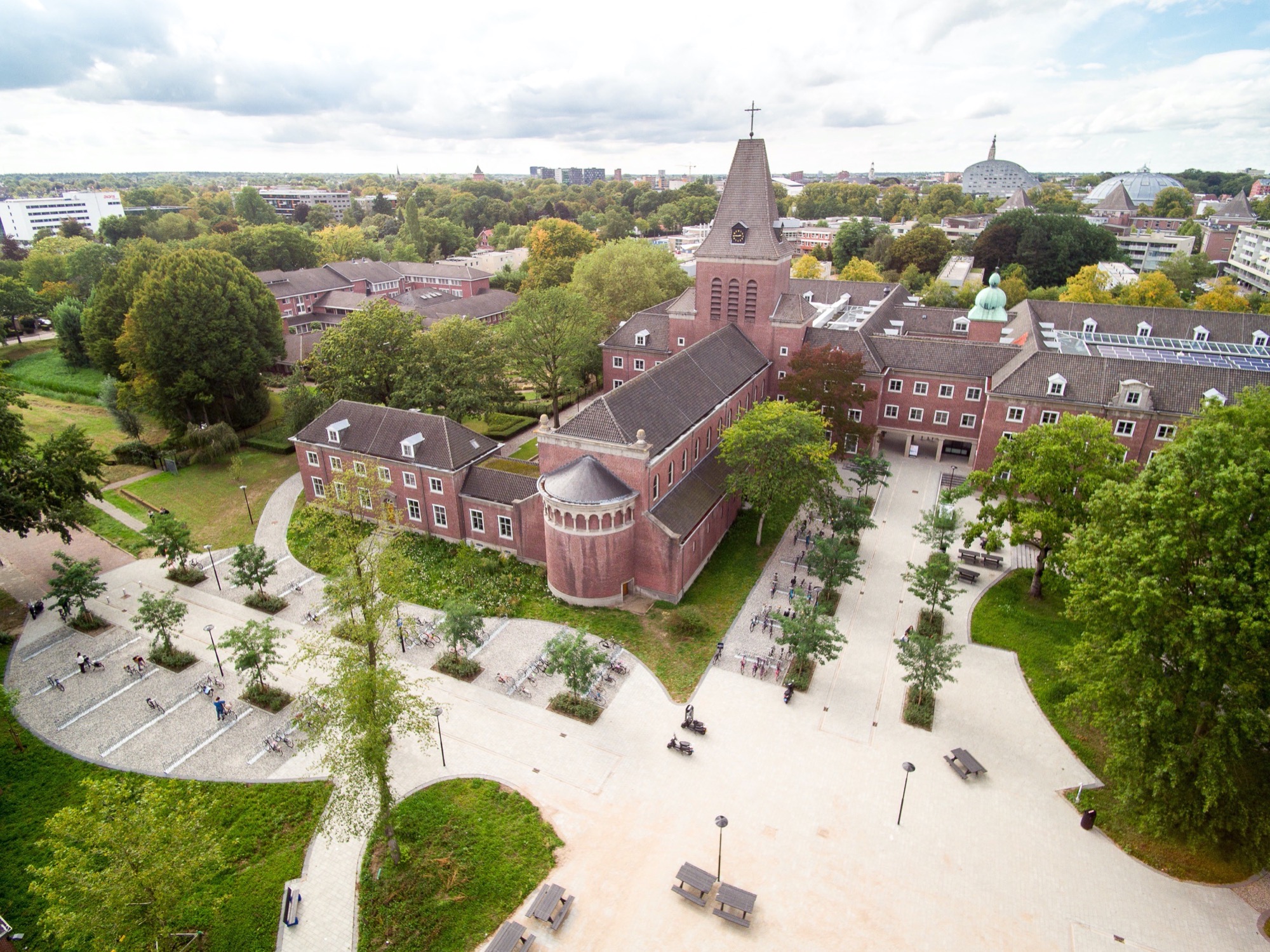 布雷达应用科学大学绿色校园丨荷兰布雷达丨INBO 和 CULD-0